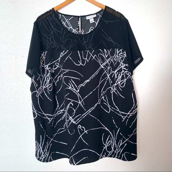 Ava & Viv (3X) Black Short Sleeve Blouse - Picture 1 of 4